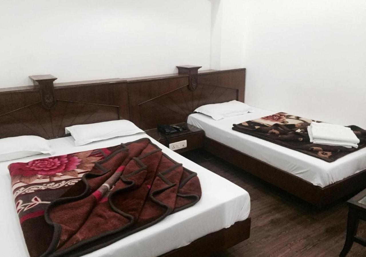 Ap Singh Hotels In Near New Delhi Railway Station Bagian luar foto