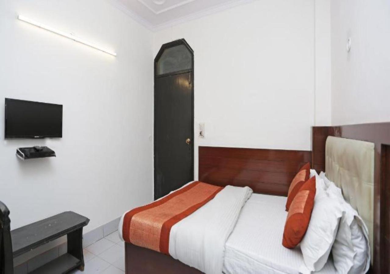 Ap Singh Hotels In Near New Delhi Railway Station Bagian luar foto